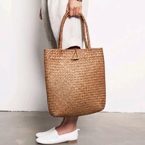 Rattan Straw Tote bag